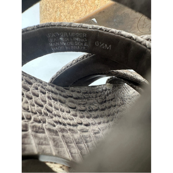 Tory Burch Wedge Sandals Taupe Snakeskin Size 6.5M - Picture 5 of 7